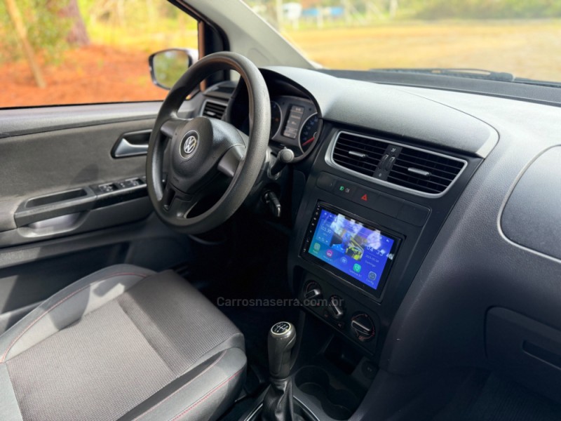 FOX 1.6 MI PRIME 8V FLEX 4P MANUAL - 2011 - NOVA PRATA