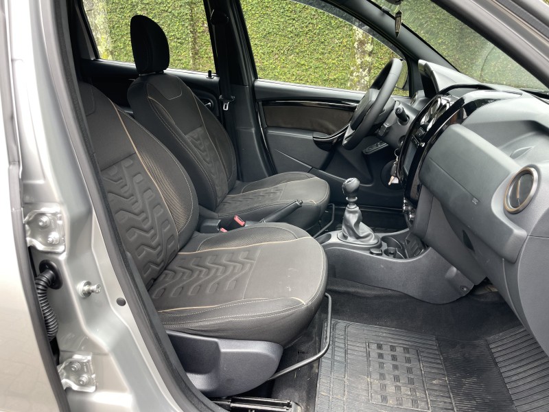 DUSTER 2.0 DYNAMIQUE 4X2 16V FLEX 4P MANUAL - 2016 - CAXIAS DO SUL