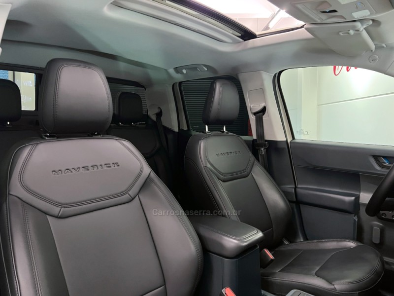 MAVERICK 2.0 LARIAT BLACK AWD ECOBOOST GASOLINA 4P AUTOMÁTICO - 2025 - FLORES DA CUNHA