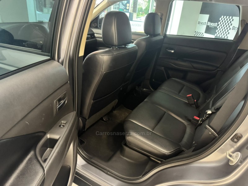 OUTLANDER 2.0 16V GASOLINA 4P AUTOMÁTICO - 2016 - SALVADOR DO SUL