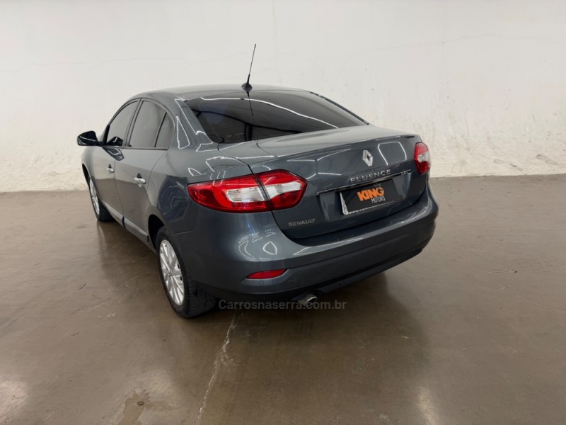 FLUENCE 2.0 DYNAMIQUE PLUS 16V FLEX 4P AUTOMÁTICO - 2016 - CAXIAS DO SUL