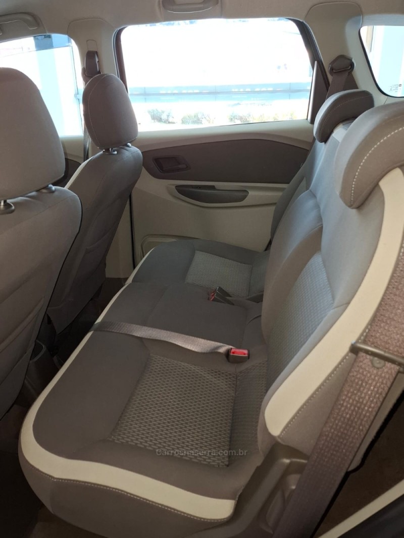 SPIN 1.8 LT 8V FLEX 4P AUTOMÁTICO - 2014 - NOVA PETRóPOLIS