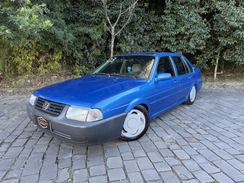 santana 1.8 mi 8v alcool 4p manual 2003 caxias do sul
