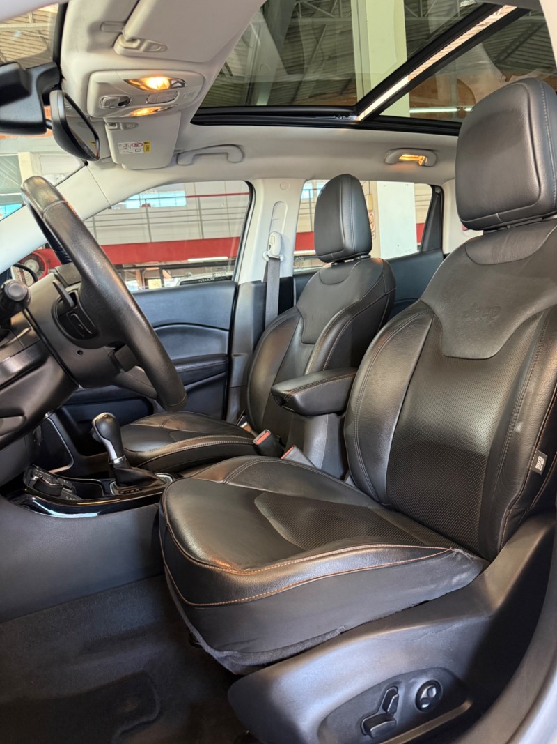 COMPASS 2.0 16V DIESEL LIMITED 4X4 AUTOMÁTICO - 2019 - FARROUPILHA