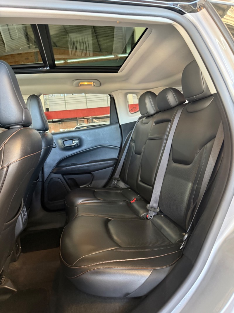COMPASS 2.0 16V DIESEL LIMITED 4X4 AUTOMÁTICO - 2019 - FARROUPILHA