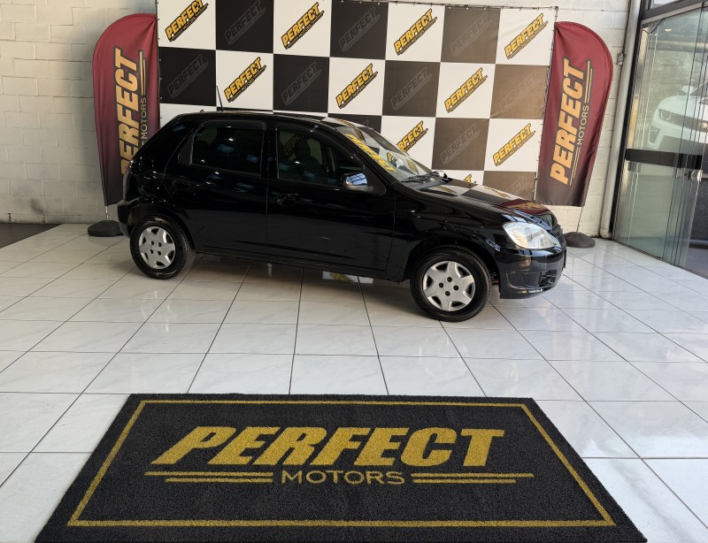CELTA 1.0 MPFI LT 8V FLEX 4P MANUAL - 2012 - PORTãO