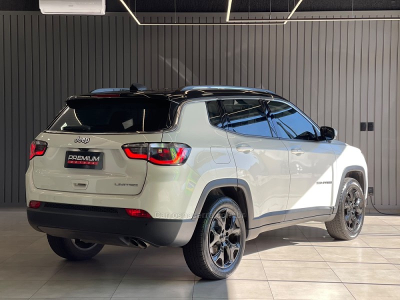 COMPASS 2.0 16V FLEX LIMITED AUTOMÁTICO - 2017 - DOIS IRMãOS
