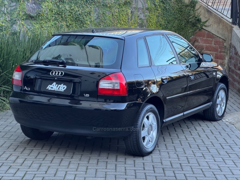 A3 1.8 20V GASOLINA 4P MANUAL - 2003 - FARROUPILHA