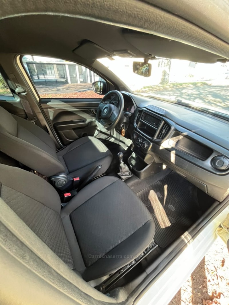 STRADA 1.4 ENDURANCE CS PLUS 8V FLEX 2P MANUAL - 2023 - ERECHIM