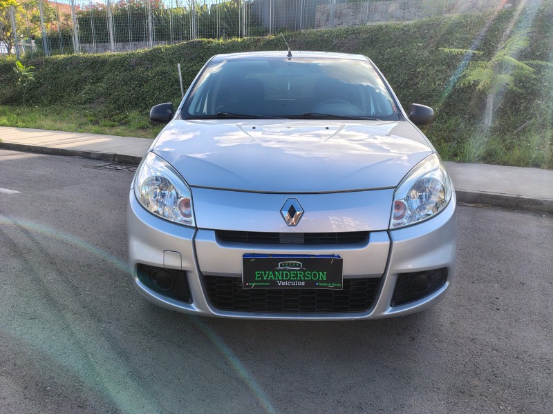 SANDERO 1.0 AUTHENTIQUE 16V FLEX 4P MANUAL - 2012 - CAXIAS DO SUL
