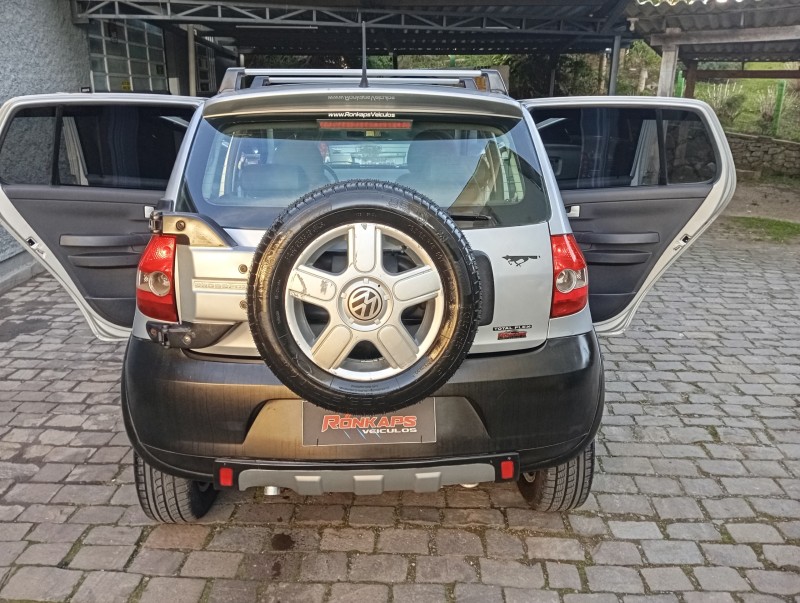 CROSSFOX 1.6 MI FLEX 8V 4P MANUAL - 2009 - CAXIAS DO SUL