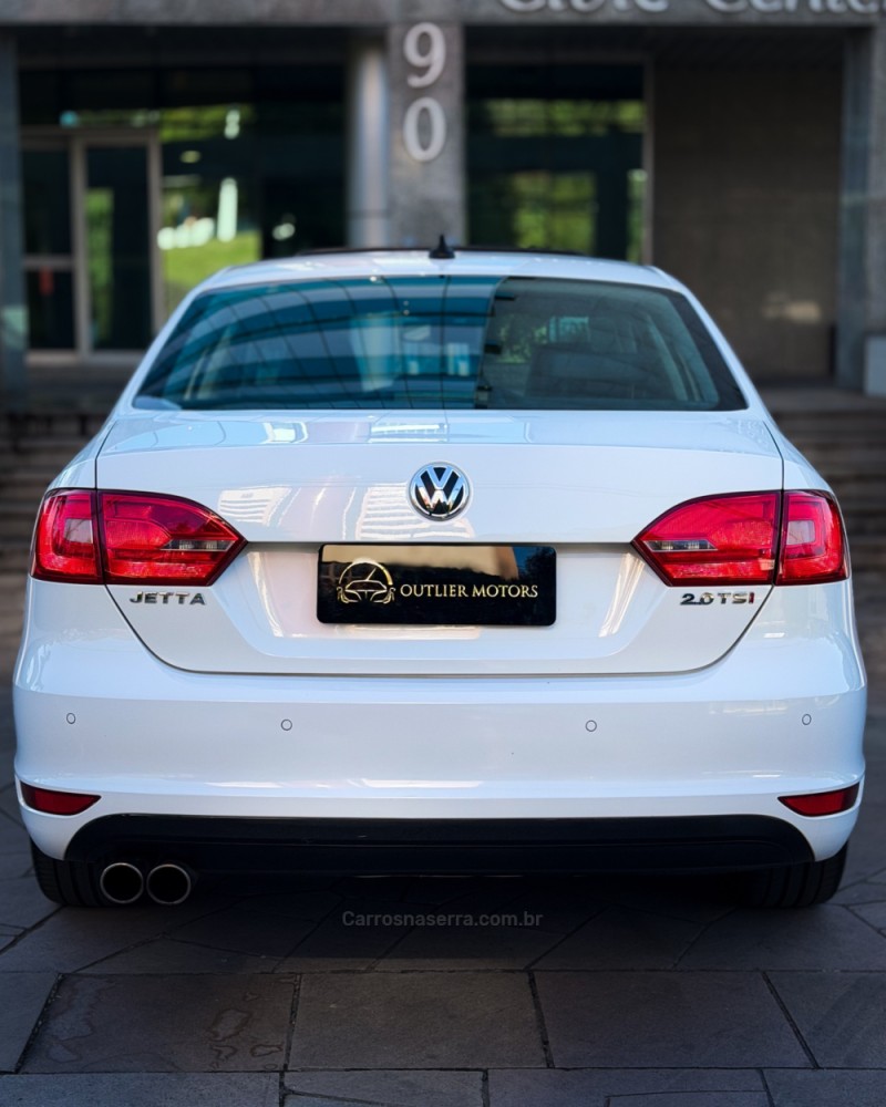 JETTA 2.0 TSI HIGHLINE 200CV GASOLINA 4P TIPTRONIC - 2013 - NOVO HAMBURGO