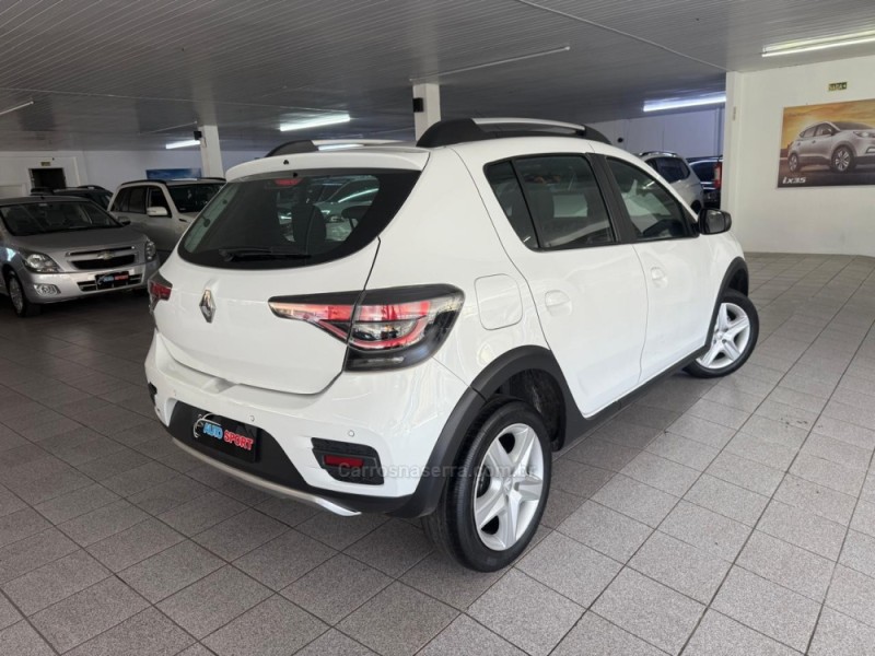 SANDERO 1.6 STEPWAY ZEN 16V FLEX 4P MANUAL - 2023 - NOVO HAMBURGO