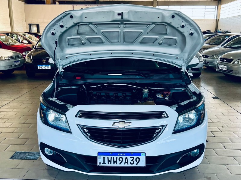 ONIX 1.4 MPFI LTZ 8V FLEX 4P MANUAL - 2015 - CAXIAS DO SUL