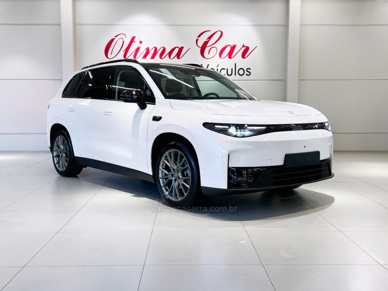 C10 BEV ELÉTRICO 69,9KW 4P AUTOMÁTICO - 2027 - FLORES DA CUNHA