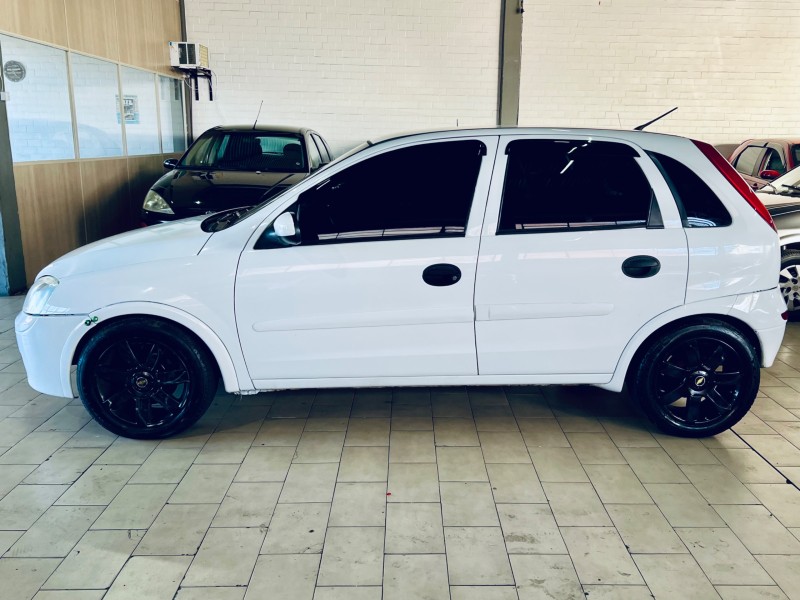CORSA 1.8 MPFI 8V GASOLINA 4P MANUAL - 2003 - CAXIAS DO SUL