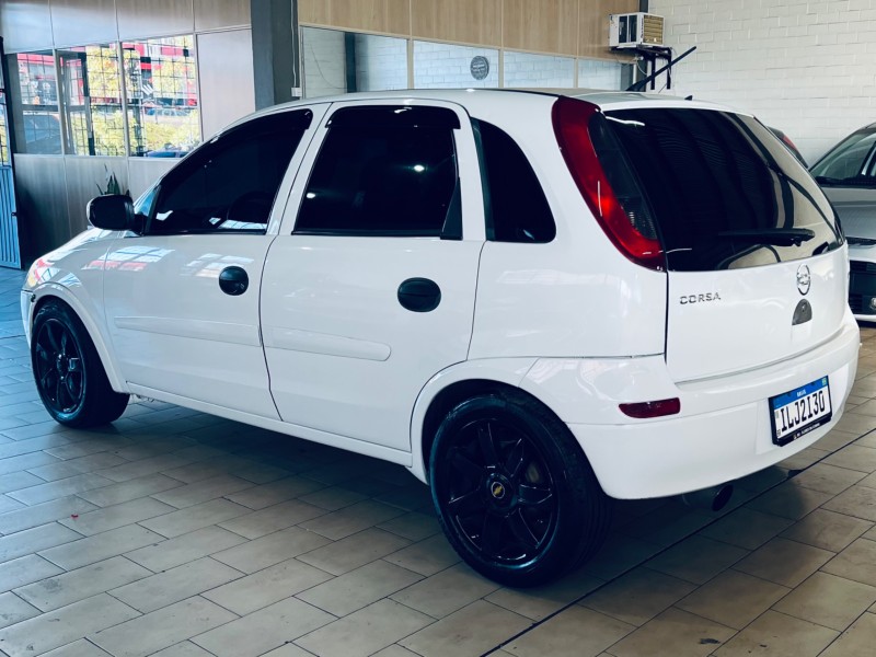 CORSA 1.8 MPFI 8V GASOLINA 4P MANUAL - 2003 - CAXIAS DO SUL