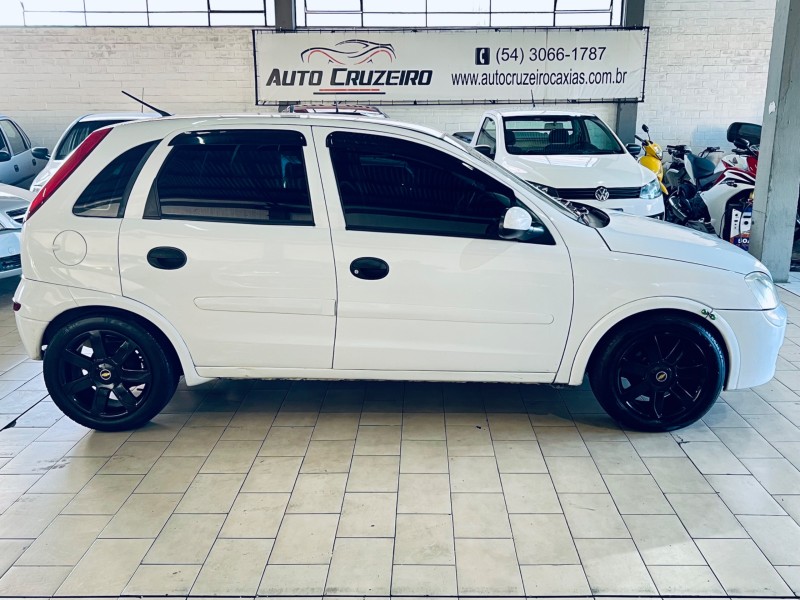 CORSA 1.8 MPFI 8V GASOLINA 4P MANUAL - 2003 - CAXIAS DO SUL
