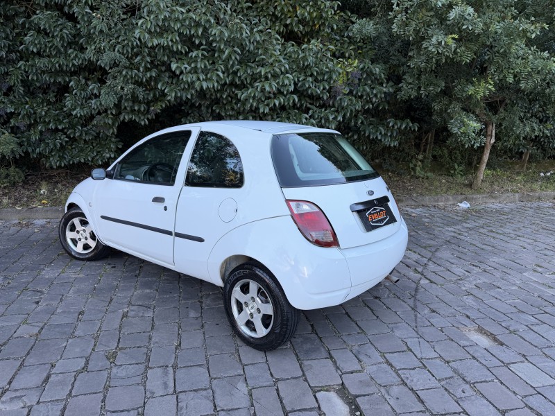 KA 1.0 I ZETEC ROCAM 32V GASOLINA 2P MANUAL - 2005 - CAXIAS DO SUL