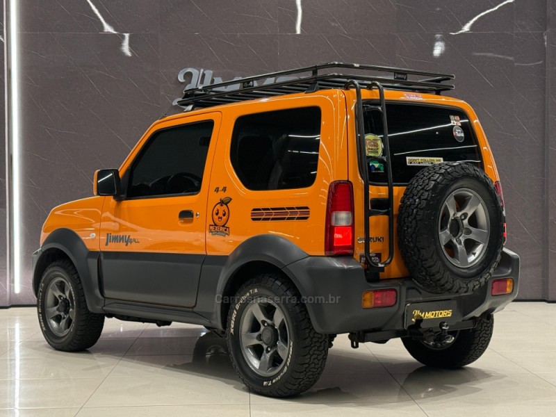 JIMNY 1.3 4ALL 4X4 16V GASOLINA 2P MANUAL - 2016 - CAXIAS DO SUL