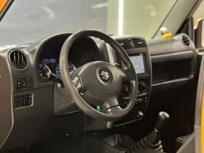 JIMNY 1.3 4ALL 4X4 16V GASOLINA 2P MANUAL - 2016 - CAXIAS DO SUL