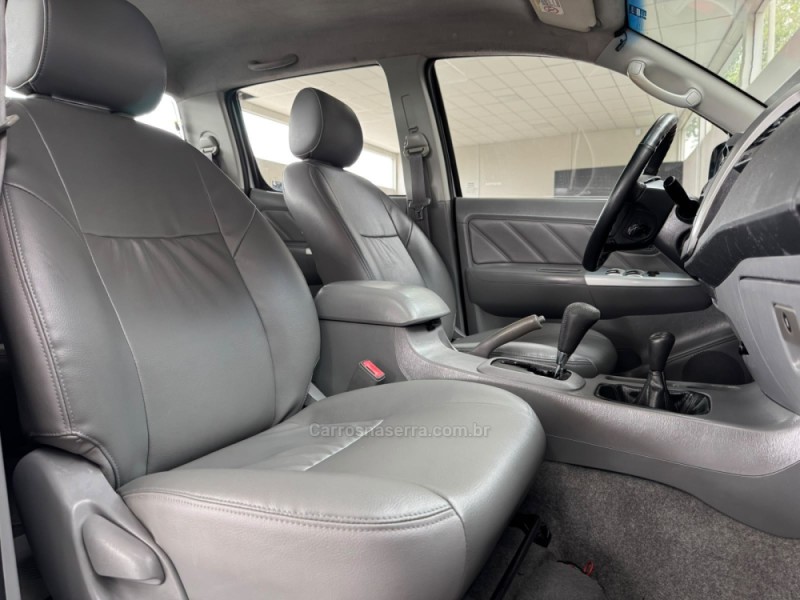HILUX 3.0 SRV 4X4 CD 16V TURBO INTERCOOLER DIESEL 4P AUTOMÁTICO - 2011 - NOVO HAMBURGO