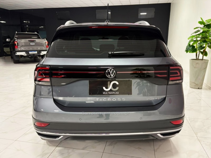 T-CROSS 1.4 HIGHLINE TSI 16V FLEX 4P AUTOMÁTICO - 2024 - CAMPINAS DO SUL