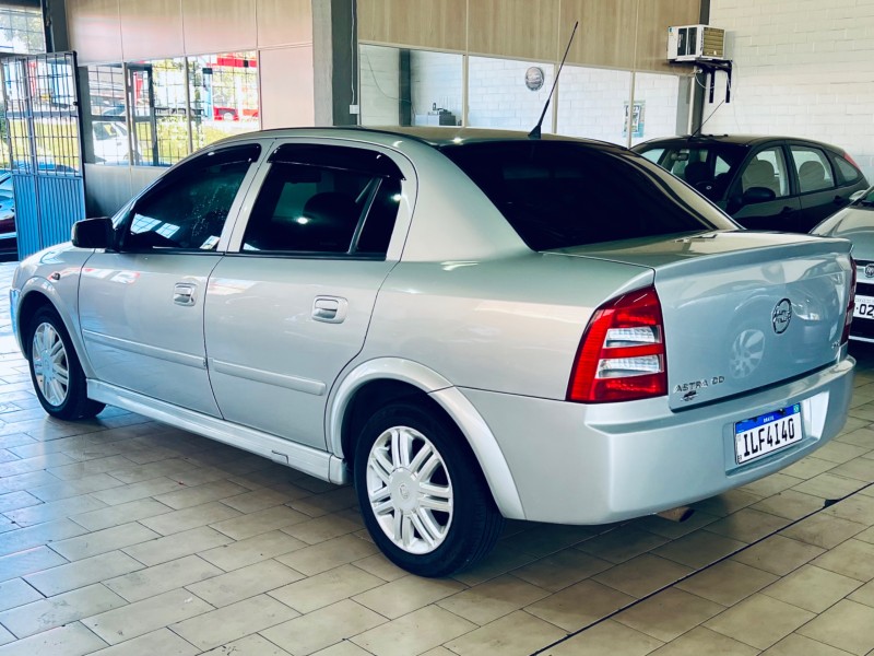ASTRA 2.0 MPFI CD SEDAN 8V GASOLINA 4P MANUAL - 2003 - CAXIAS DO SUL