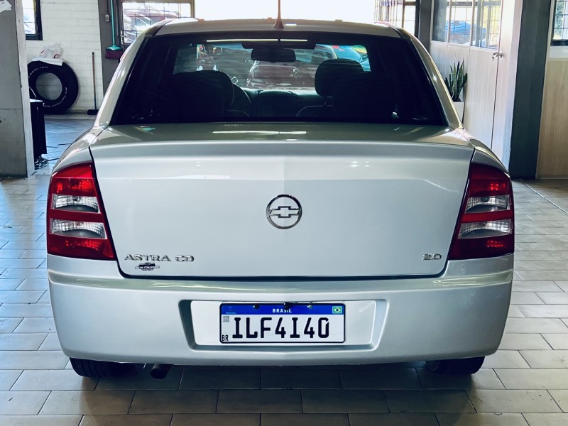 ASTRA 2.0 MPFI CD SEDAN 8V GASOLINA 4P MANUAL - 2003 - CAXIAS DO SUL