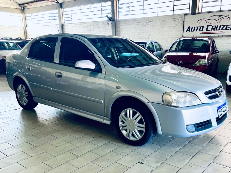 ASTRA 2.0 MPFI CD SEDAN 8V GASOLINA 4P MANUAL - 2003 - CAXIAS DO SUL