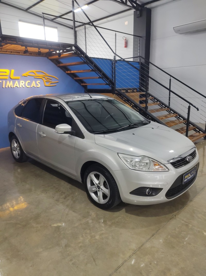FOCUS 1.6 SE 16V FLEX 4P MANUAL - 2013 - VALE REAL