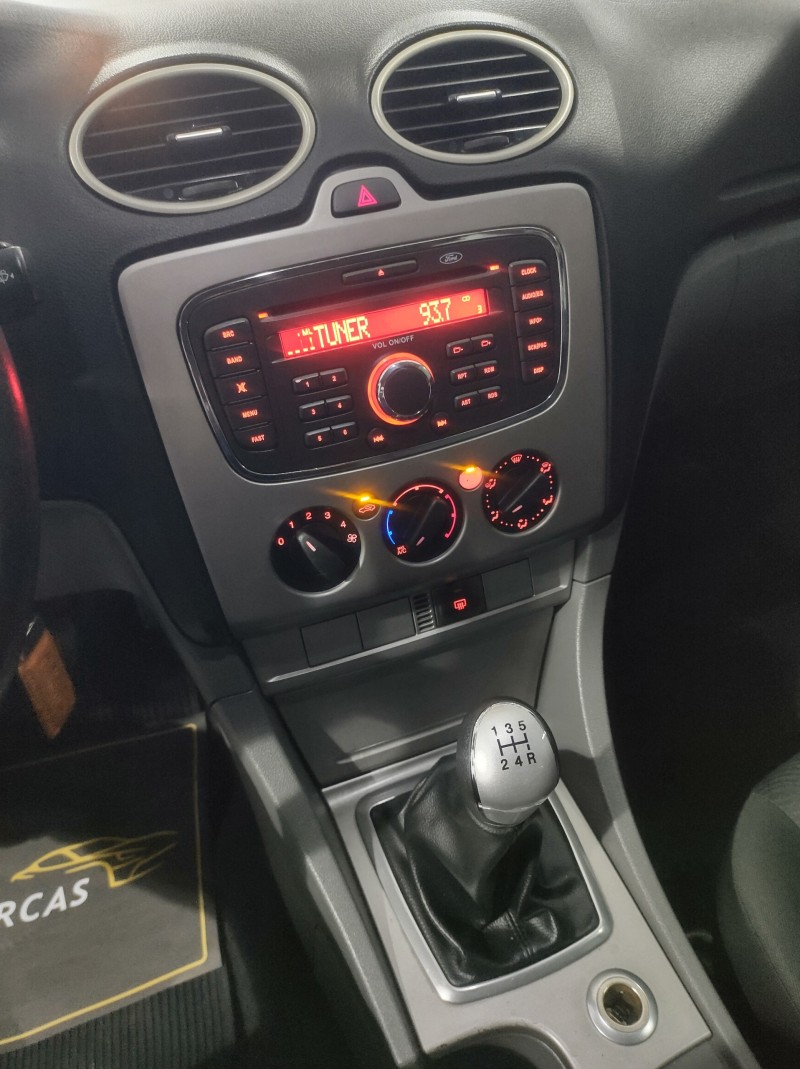 FOCUS 1.6 SE 16V FLEX 4P MANUAL - 2013 - VALE REAL
