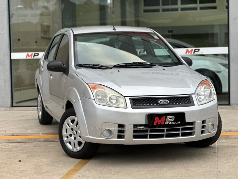 fiesta 1.0 rocam sedan 8v flex 4p manual 2008 tupandi