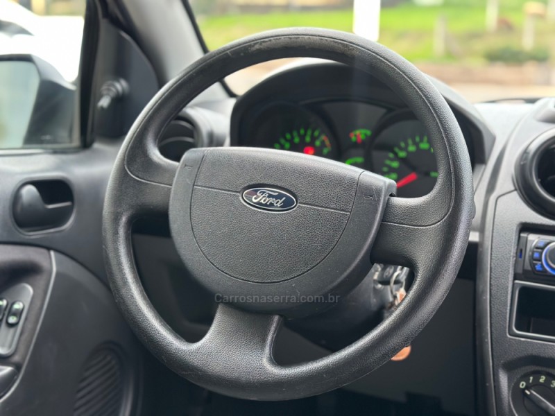 FIESTA 1.0 ROCAM SEDAN 8V FLEX 4P MANUAL - 2008 - TUPANDI