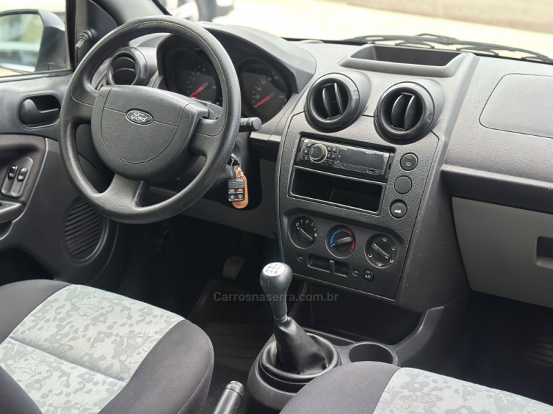 FIESTA 1.0 ROCAM SEDAN 8V FLEX 4P MANUAL - 2008 - TUPANDI