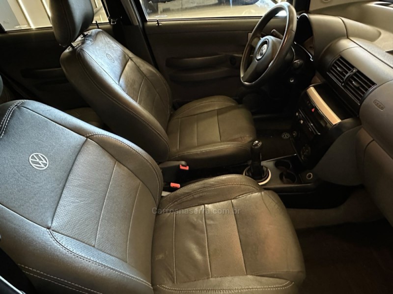 SPACEFOX 1.6 MI SPORTLINE 8V FLEX 4P MANUAL - 2009 - SAPIRANGA
