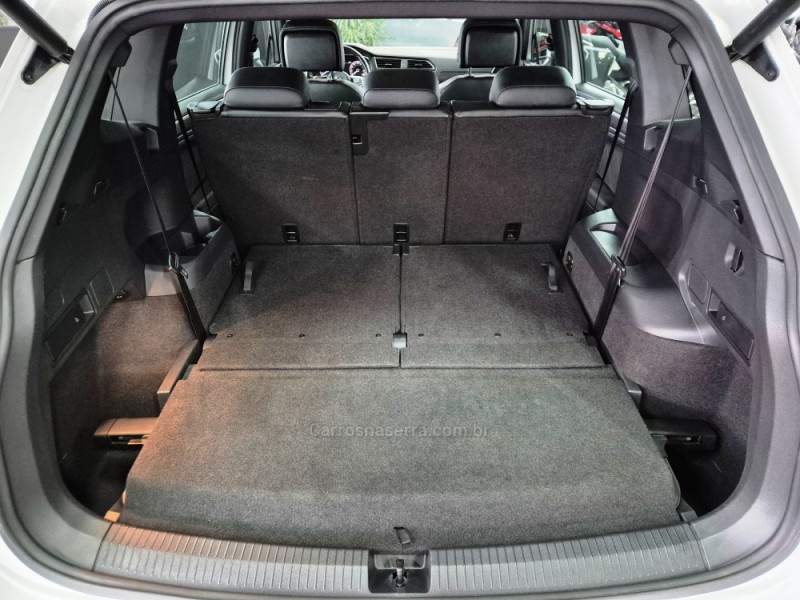 TIGUAN 2.0 ALLSPACE R-LINE 350 TSI 4X4 GASOLINA 4P - 2018 - CAXIAS DO SUL