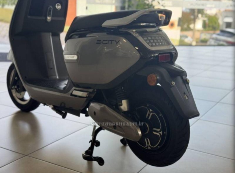 SCOOTER ELÉTRICA  - 2019 - FLORES DA CUNHA