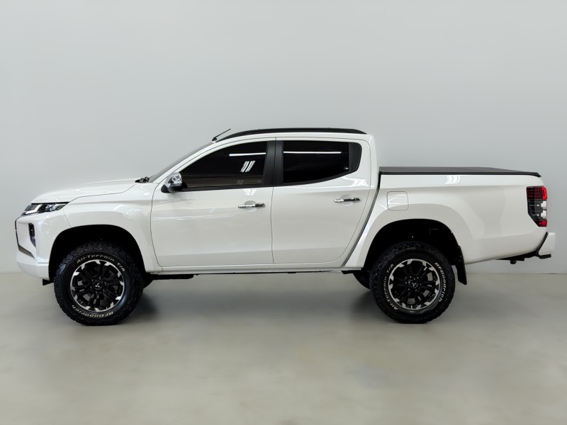 L200 TRITON  - 2023 - CAXIAS DO SUL