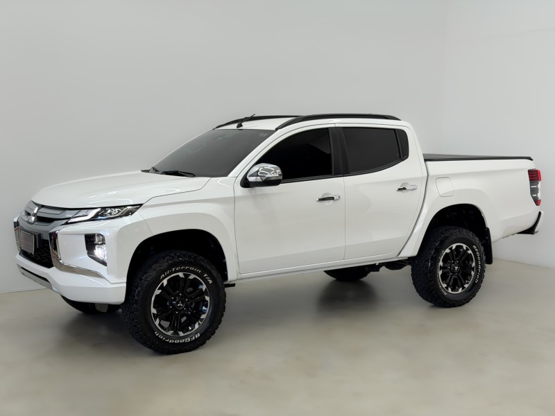 L200 TRITON  - 2023 - CAXIAS DO SUL
