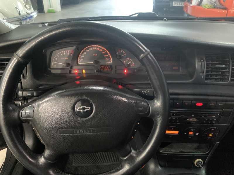 VECTRA 2.0 MPFI COLLECTION 8V GASOLINA 4P MANUAL - 2005 - CAXIAS DO SUL