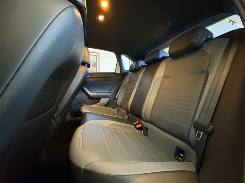 NIVUS 1.0 200 TSI HIGHLINE LAUNCHING EDITION TOTAL FLEX 4P AUTOMÁTICO - 2021 - CAMPO BOM