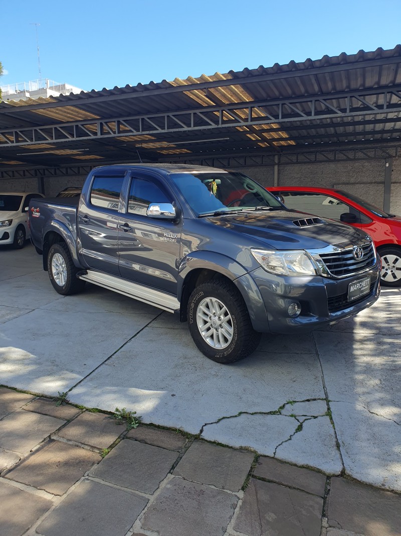 HILUX 3.0 8V SRV 4X4 CD TURBO DIESEL 4P MANUAL - 2012 - CAXIAS DO SUL