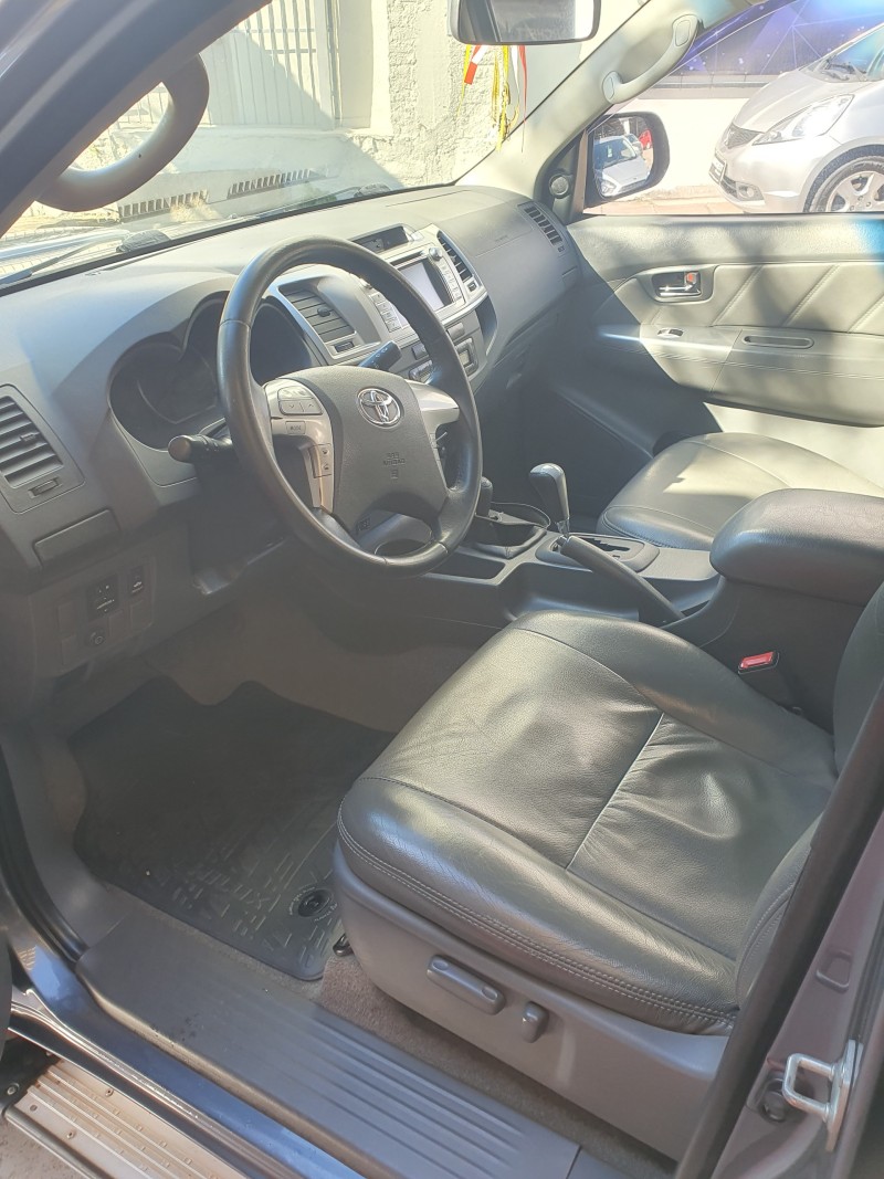 HILUX 3.0 8V SRV 4X4 CD TURBO DIESEL 4P MANUAL - 2012 - CAXIAS DO SUL
