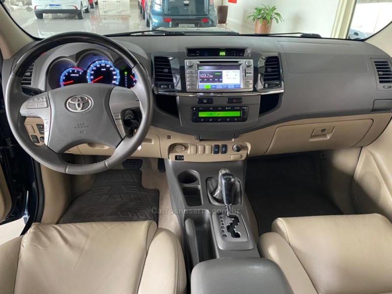 HILUX SW4 3.0 SRV 4X4 16V TURBO INTERCOOLER DIESEL 4P AUTOMÁTICO - 2012 - LAJEADO