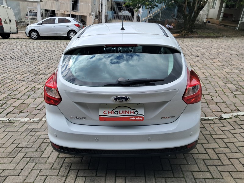 FOCUS 1.6 SE HATCH 16V FLEX 4P AUTOMÁTICO - 2015 - CAXIAS DO SUL