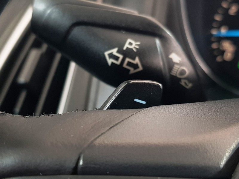 FOCUS 2.0 TITANIUM FASTBACK 16V FLEX 4P AUTOMÁTICO - 2016 - CAXIAS DO SUL