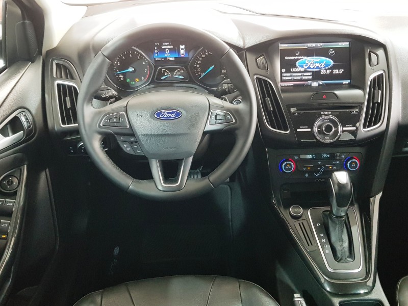 FOCUS 2.0 TITANIUM FASTBACK 16V FLEX 4P AUTOMÁTICO - 2016 - CAXIAS DO SUL