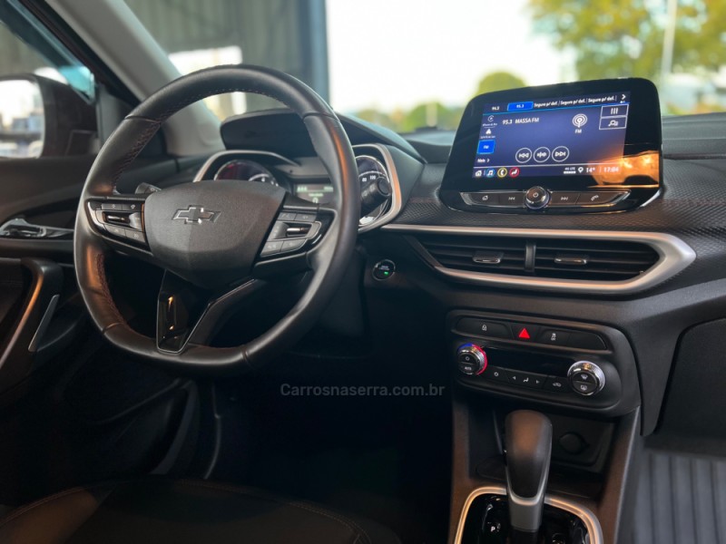 TRACKER 1.2 12V RS TURBO FLEX 4P AUTOMÁTICO - 2025 - BOM PRINCíPIO