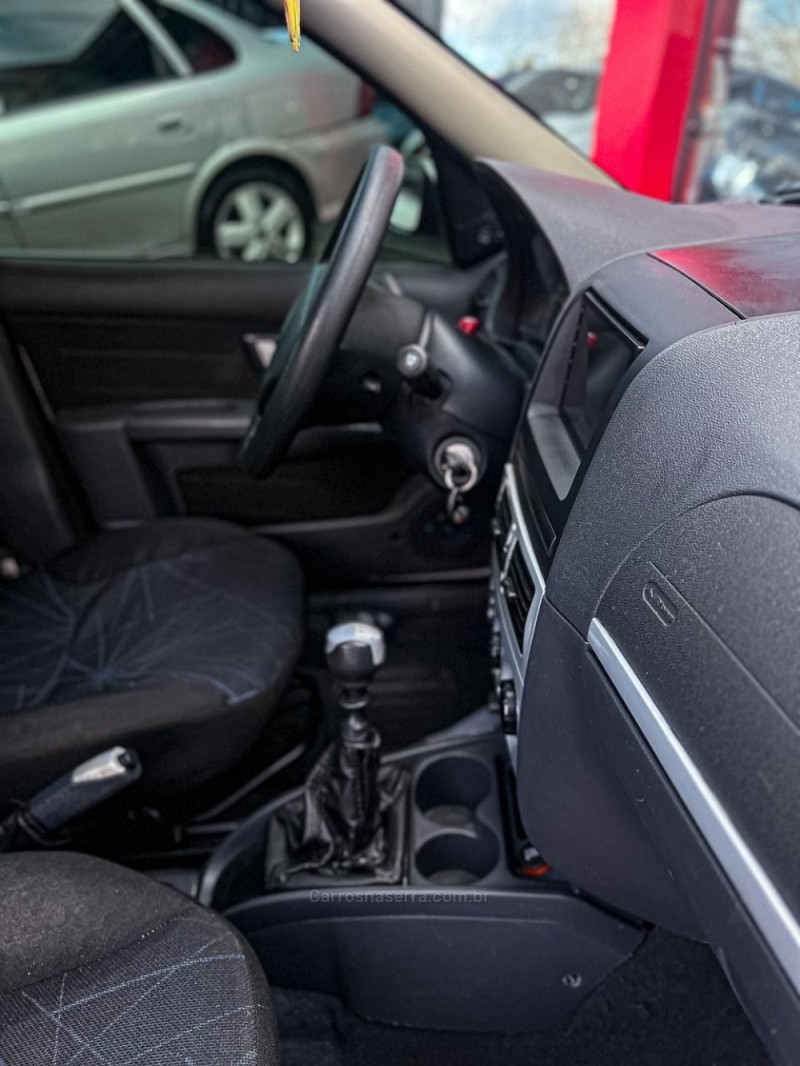 PALIO 1.4 MPI ELX 8V FLEX 4P MANUAL - 2010 - CANELA